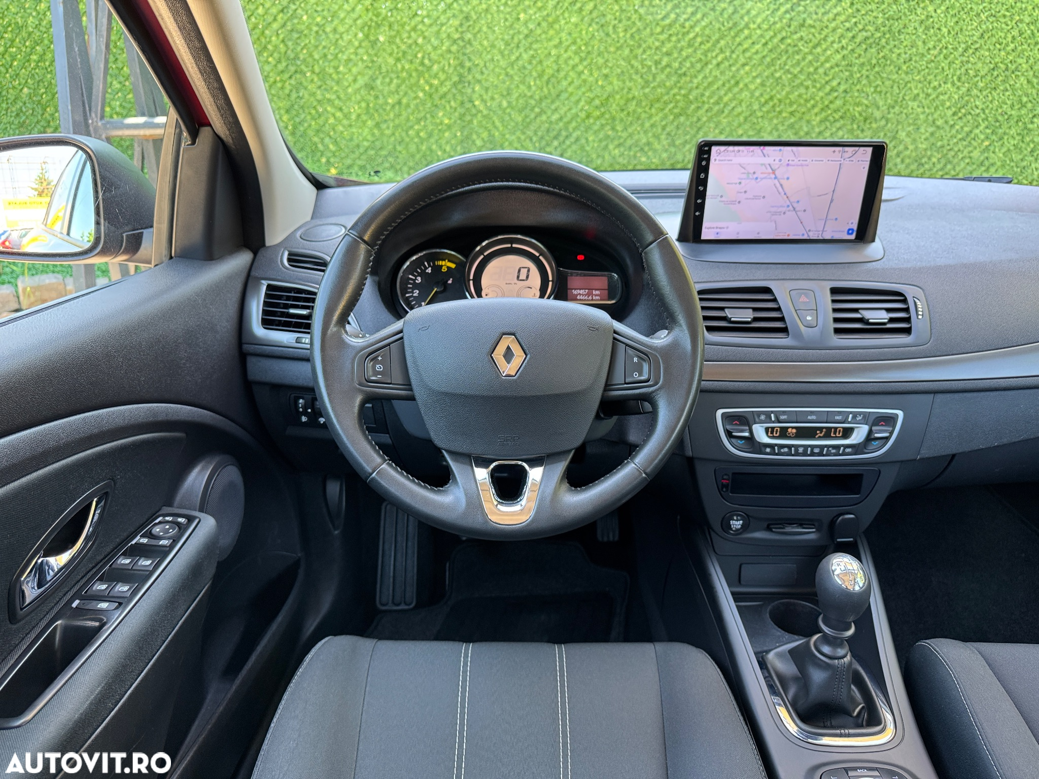 Renault Megane Grandtour dCi 110 FAP Paris - 9