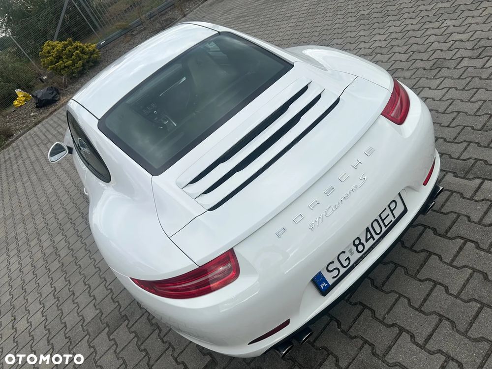 Porsche 911 Carrera S PDK - 11