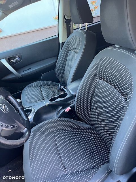 Nissan Qashqai 2.0 Tekna - 8