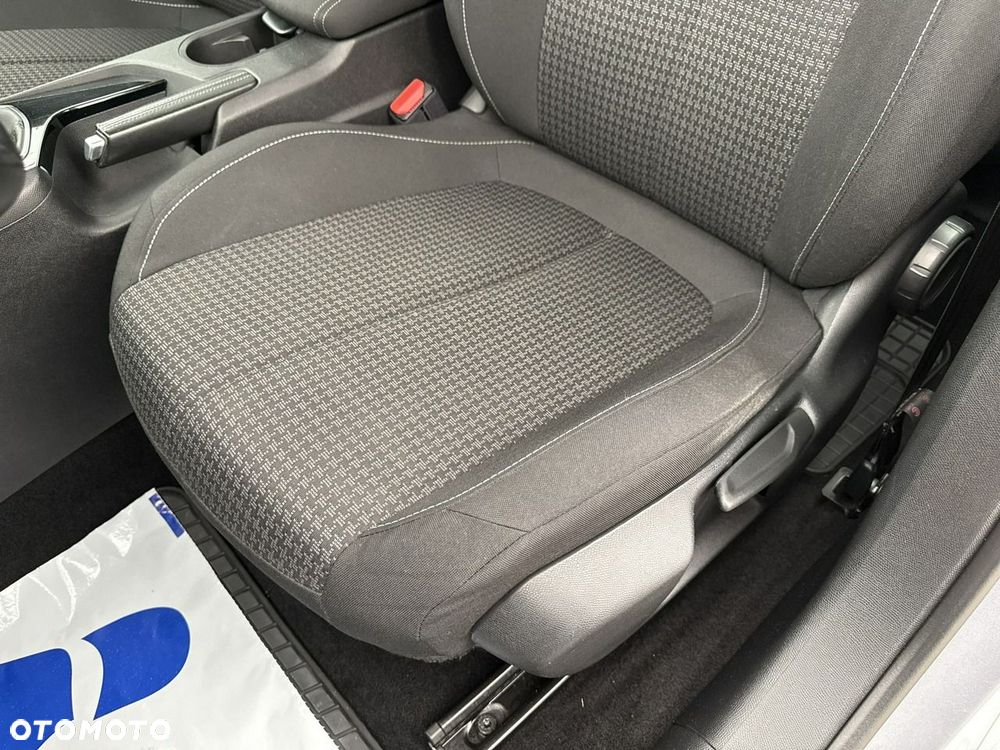 Peugeot 308 - 18
