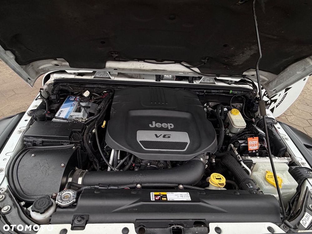 Jeep Wrangler 3.6 Unlim Sahara - 7