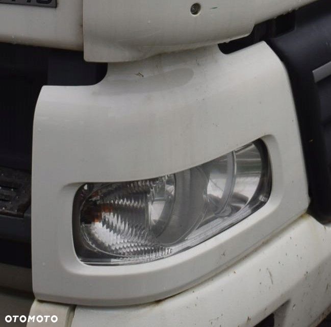 POSZYCIE LAMPY OKULAR NAROŻNIK DAF CF L/P - 2