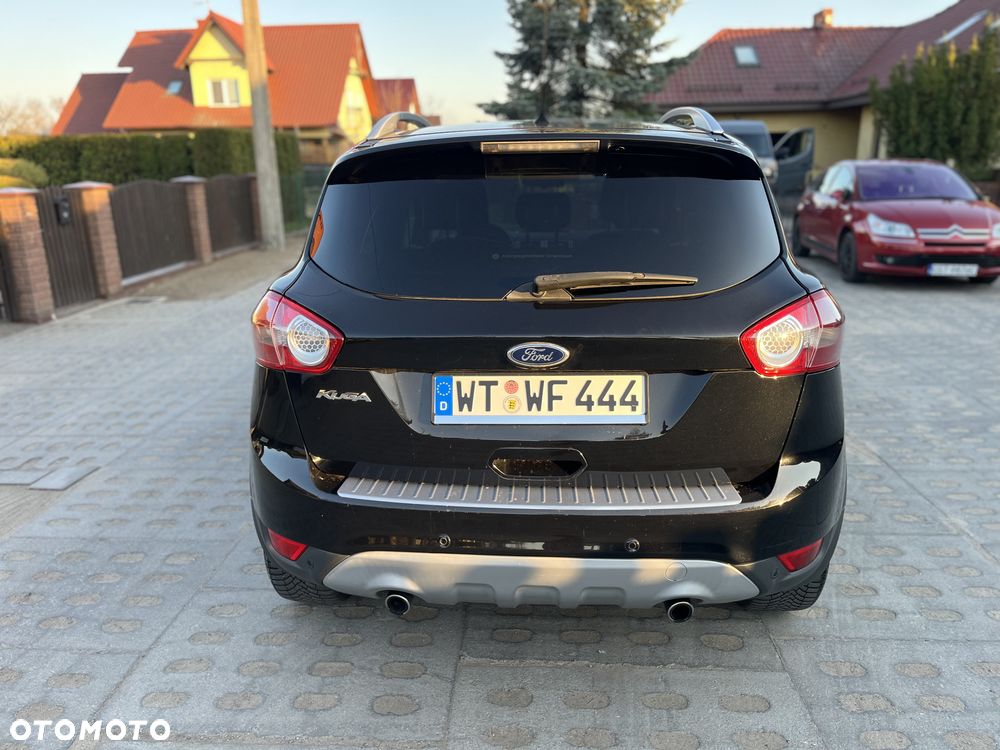 Ford Kuga 2.0 TDCi 2x4 Champions Edition - 26