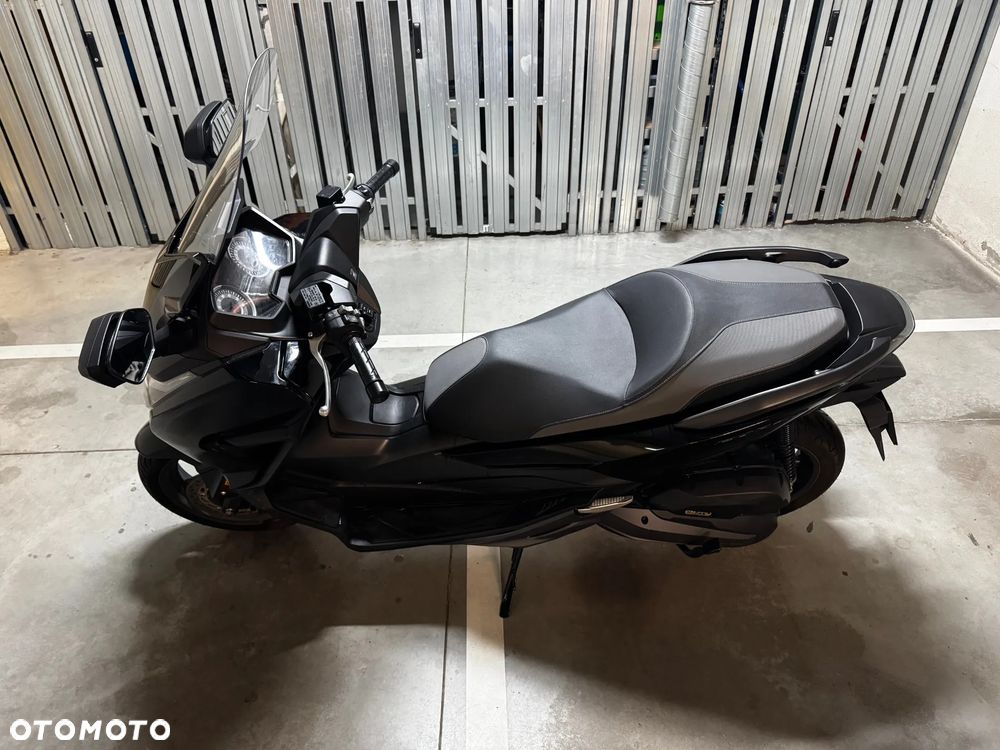 Honda NSS - 17