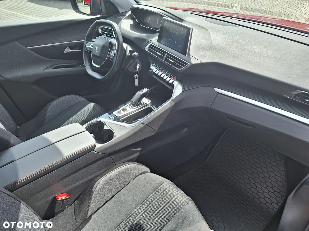 Peugeot 3008 1.2 PureTech GPF Active S&S EAT8 - 13