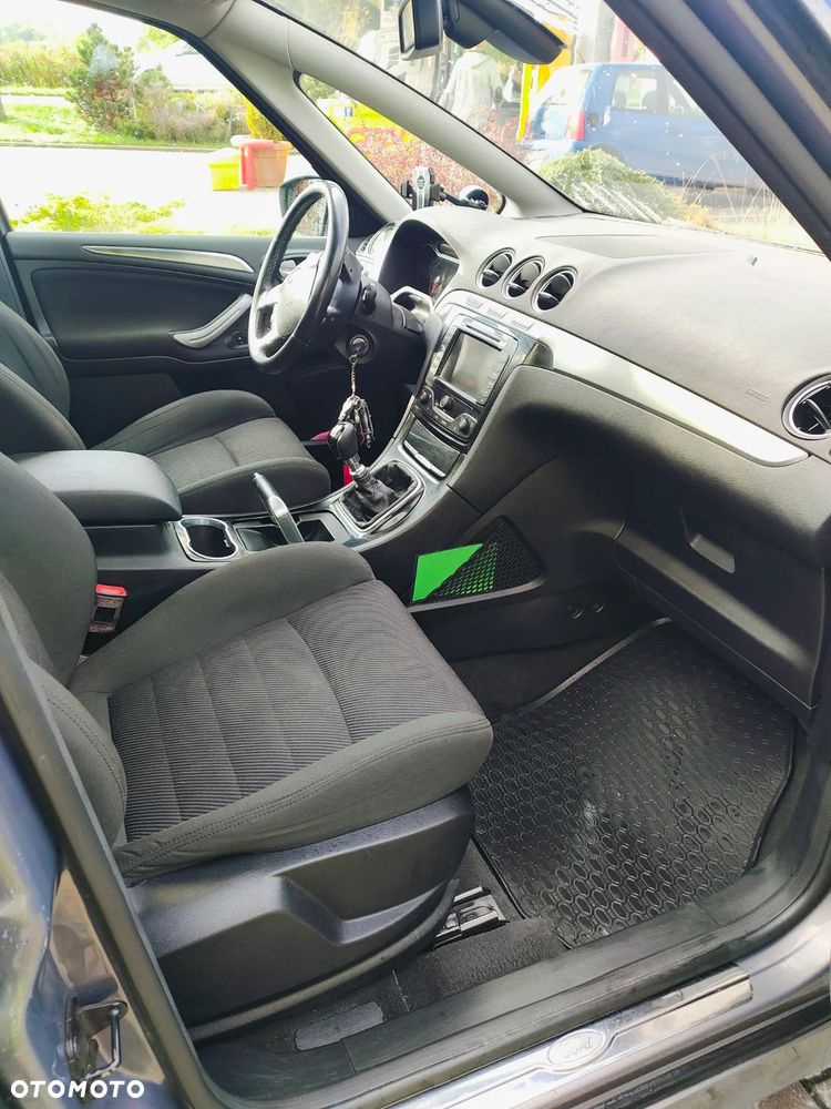 Ford S-Max 2.0 TDCi DPF Titanium - 10