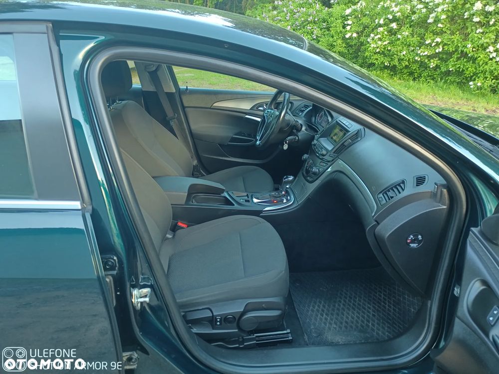 Opel Insignia - 24