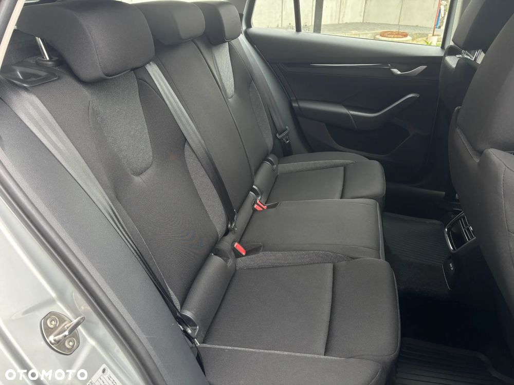 Skoda Octavia 1.5 TSI mHEV Edition 130 Essence DSG - 13