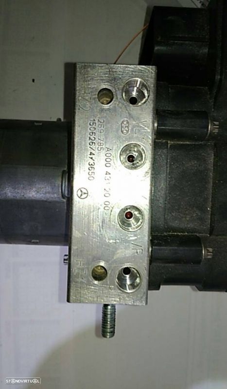Centralina ABS MERCEDES-BENZ Classe A (W176) - 3
