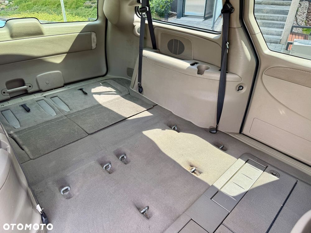 Chrysler Grand Voyager 2.8 CRD Limited - 9