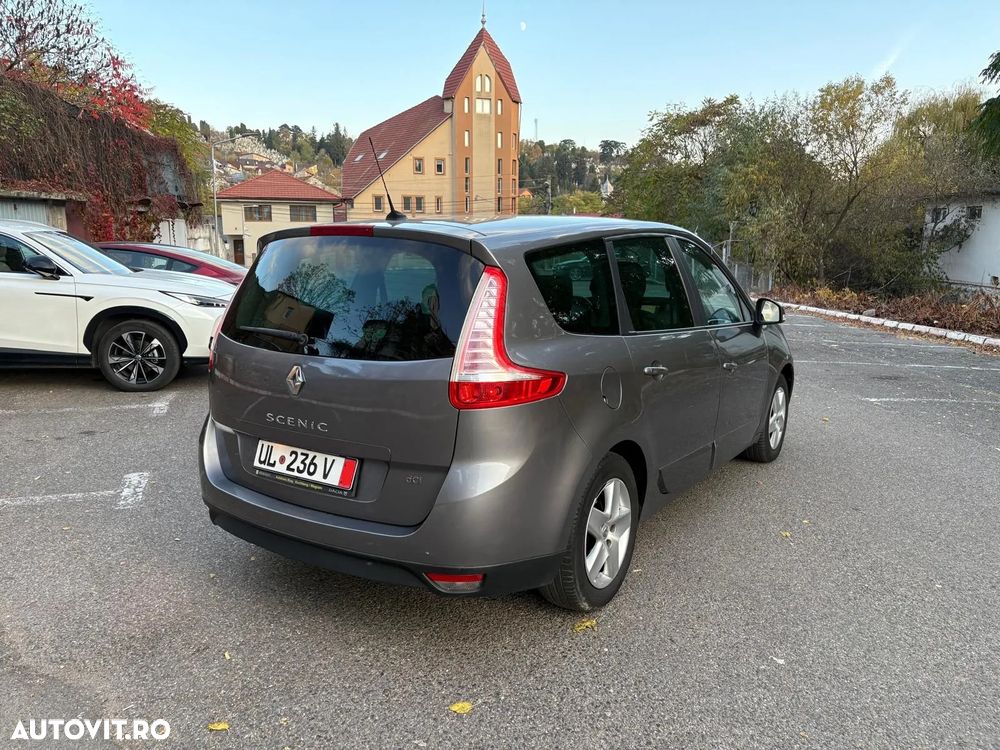 Renault Grand Scenic dCi 110 LIMITED - 26