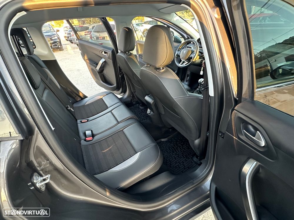 Peugeot 2008 1.5 BlueHDi Allure - 27