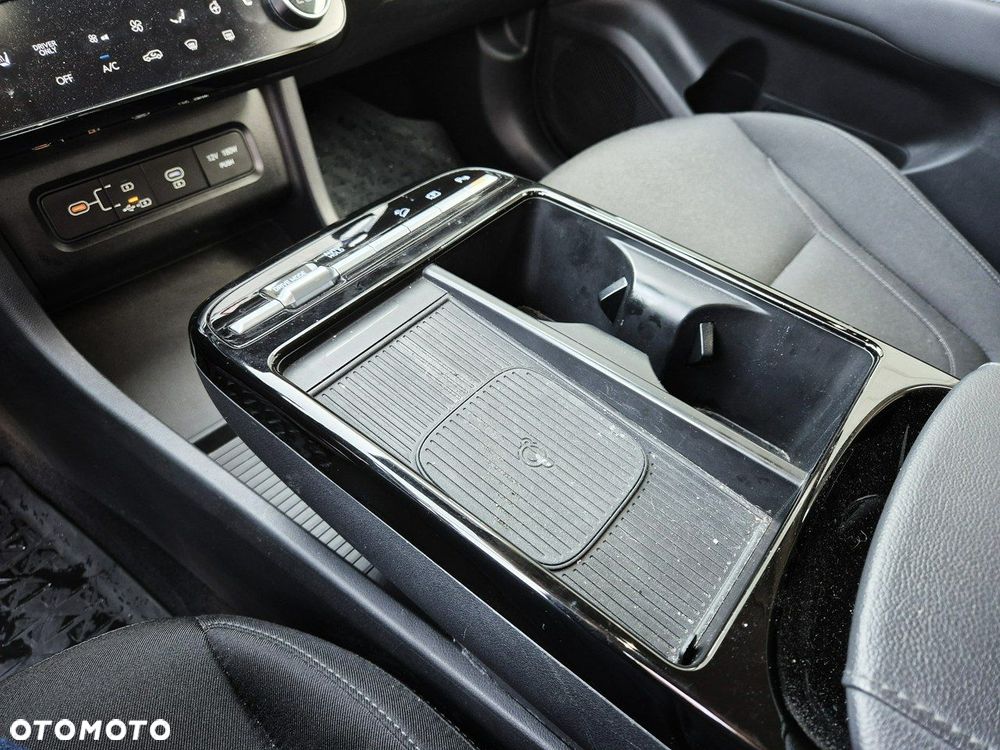 Hyundai Tucson 1.6 T-GDi HEV Smart 2WD - 36