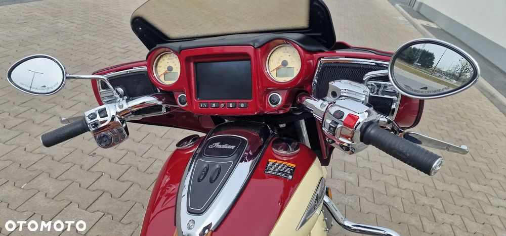 Indian Roadmaster - 12