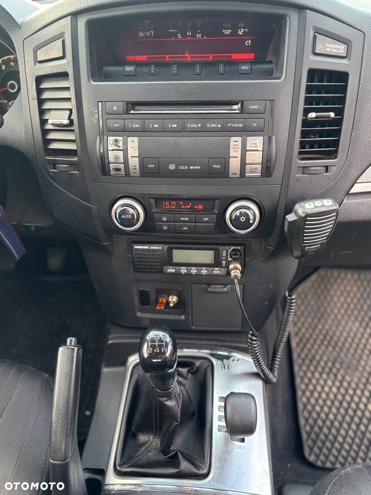 Mitsubishi Pajero 3.2 DI-D - 8