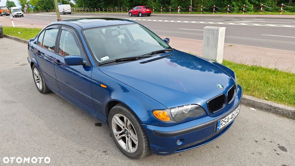 BMW Seria 3 318i - 4