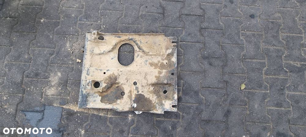 OSŁONA JEEP CHEROKEE - 3