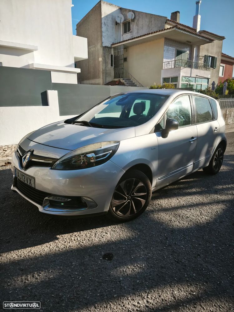 Renault Scénic 1.5 dCi Bose Edition SS - 3
