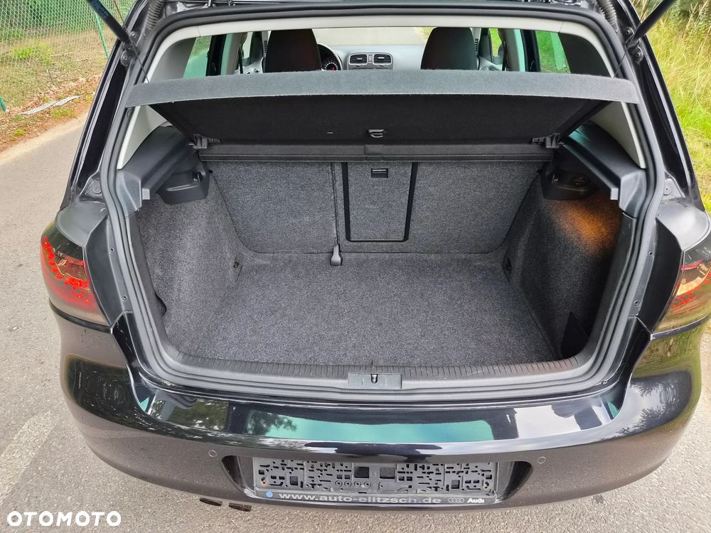 Volkswagen Golf 2.0 TDI Highline DSG - 13