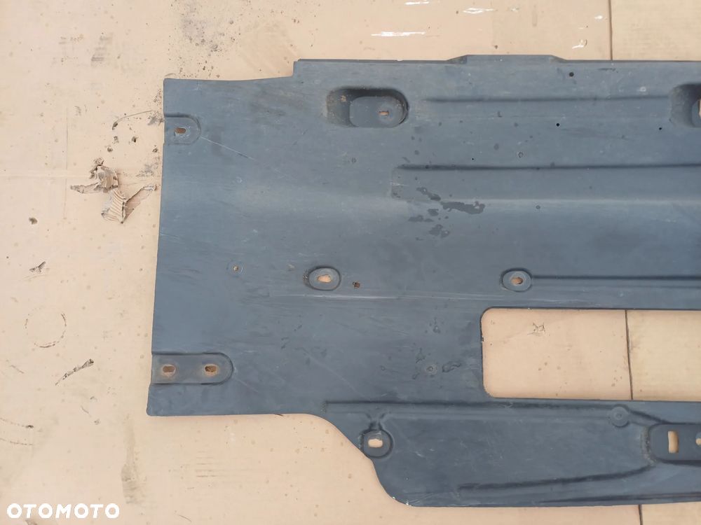 Opel Grandland X płyta osłona podłogi podwozia prawa 982772538001 - 2