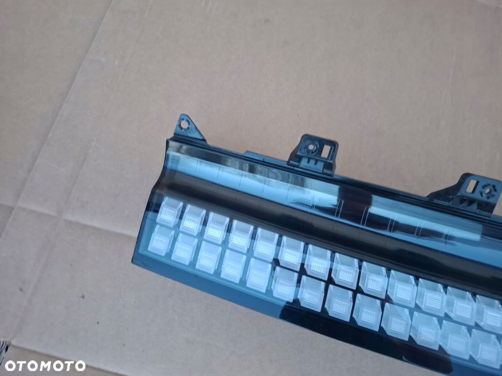 LAMPA TYLNA BLENDA ŚRODKOWA HYUNDAI IONIQ 6 ORYGINAŁ - 2