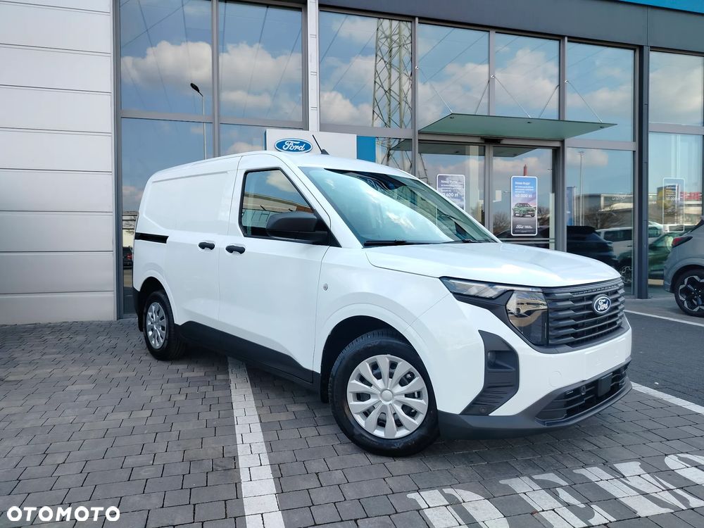 Ford Transit Courier - 1