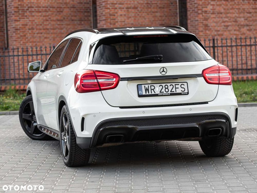 Mercedes-Benz GLA - 5