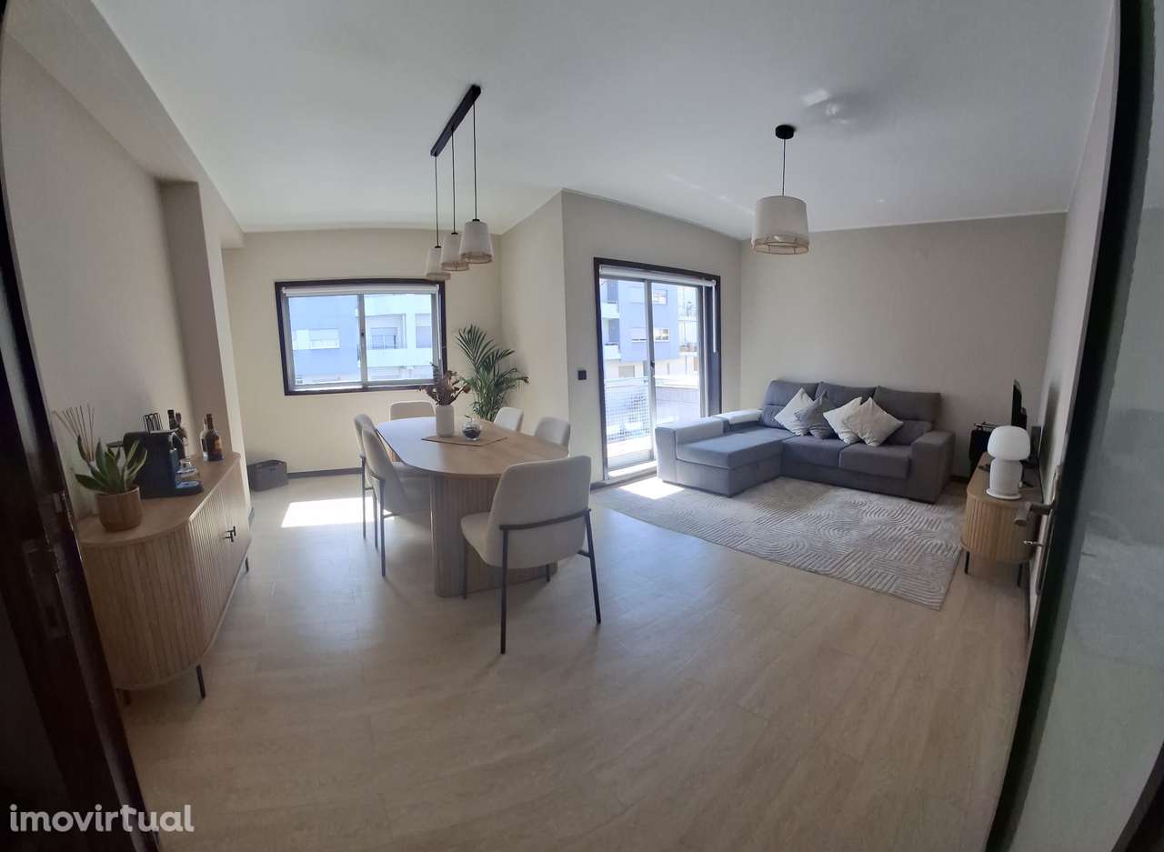 Apartamento T3 a 5 minutos do metro de Fânzeres - Grande imagem: 2/16