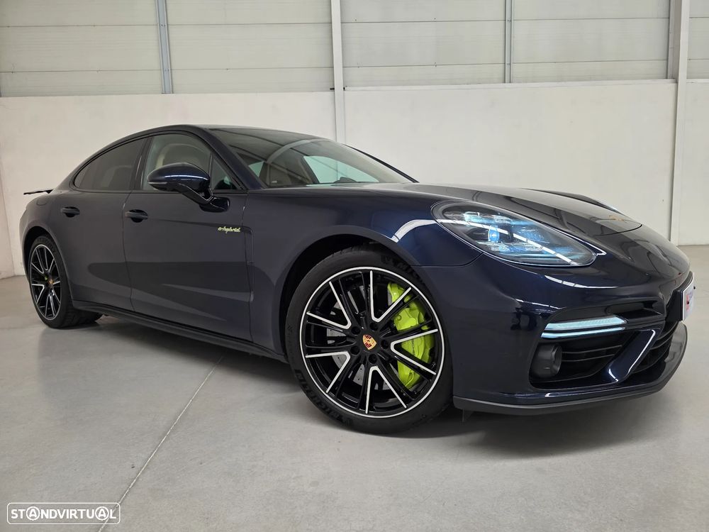Porsche Panamera Turbo S E-Hybrid Executive — fotografia 2