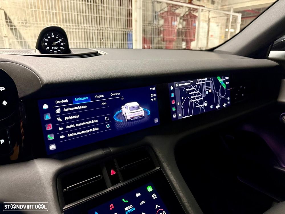 Porsche Taycan Cross Turismo - 39