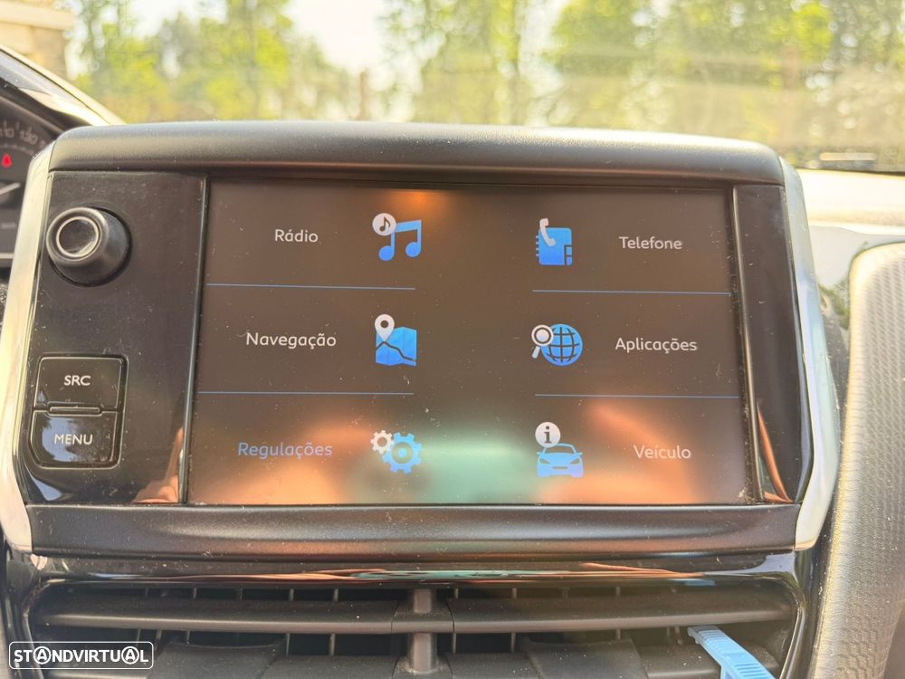 Peugeot 208 1.2 PureTech Allure - 25