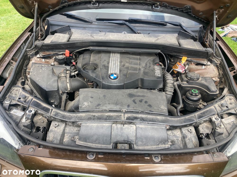 BMW X1 sDrive20d - 10