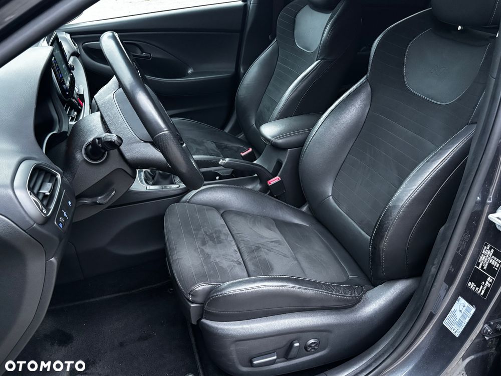Hyundai i30 N - 12