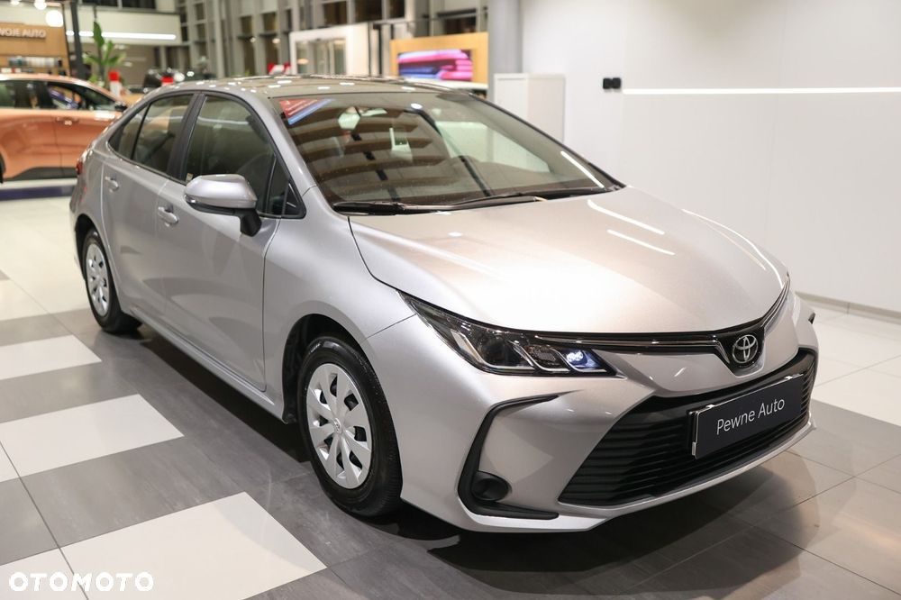 Toyota Corolla - 5