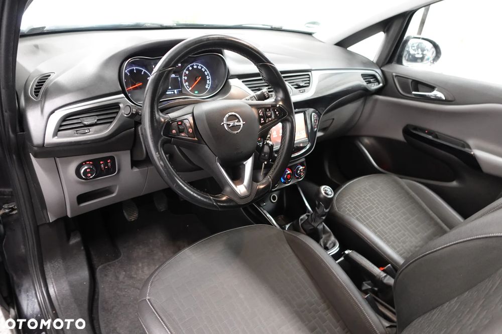 Opel Corsa 1.0 T Cosmo S&S - 22