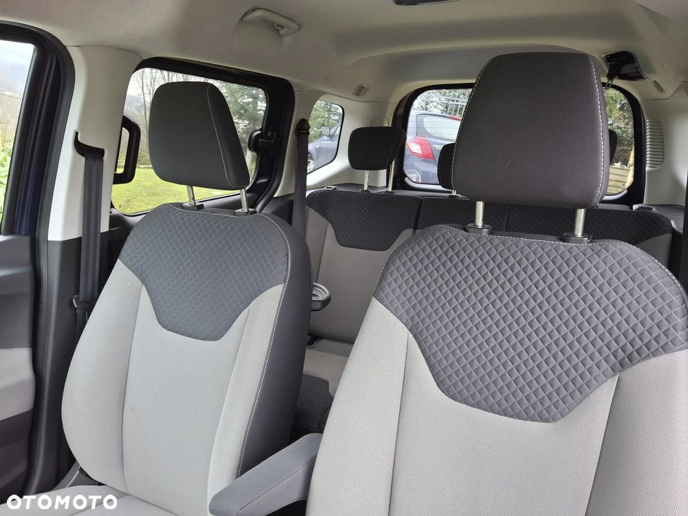 Ford Tourneo Courier 1.0 EcoBoost Ambiente - 25