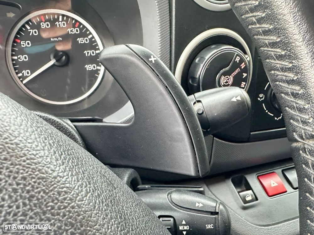 Peugeot PARTNER 1.6 HDi - 13