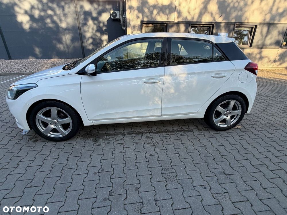 Hyundai i20 - 9