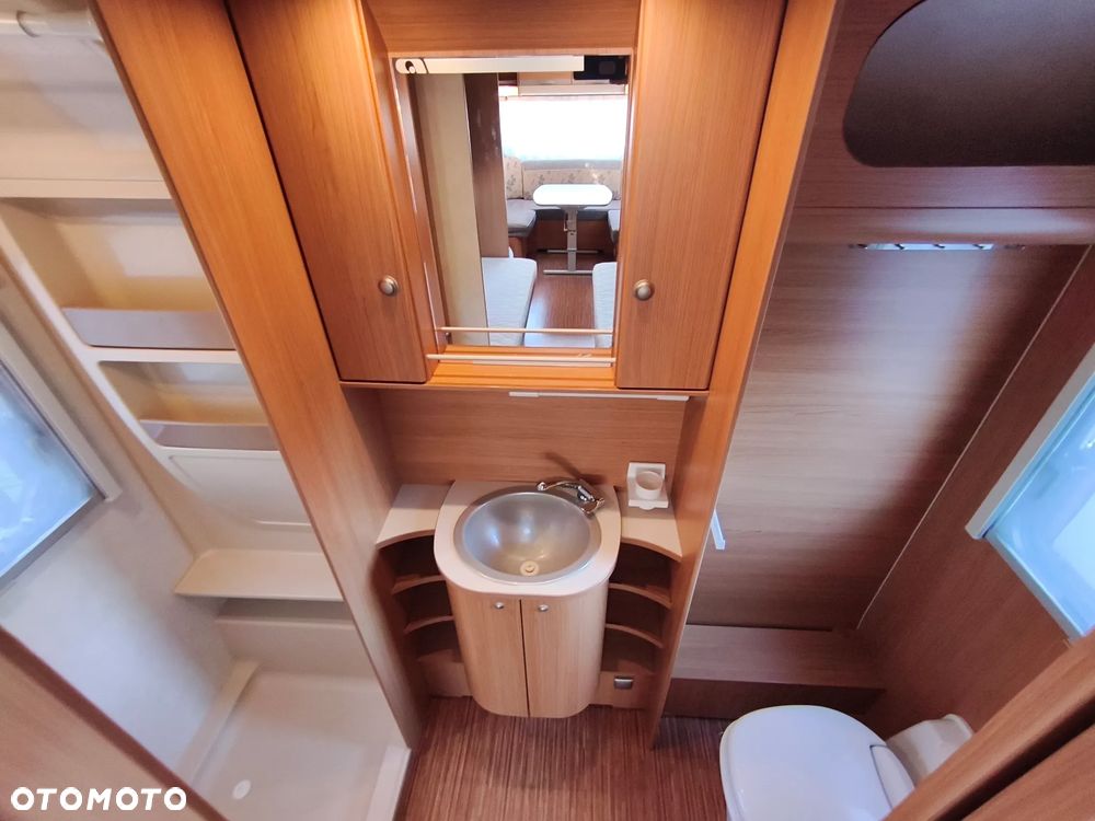 Adria - 36