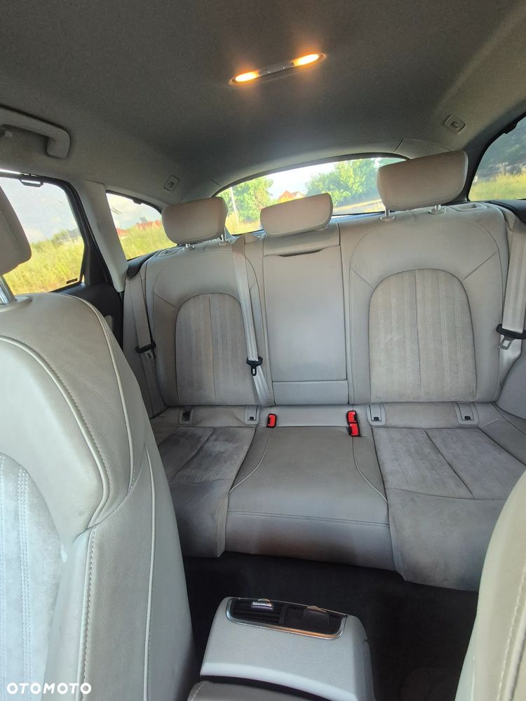 Audi A6 Avant 2.0 TDI Ultra - 6