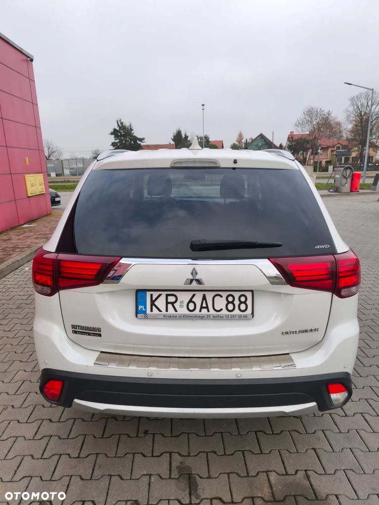 Mitsubishi Outlander 2.0 Intense + CVT - 7