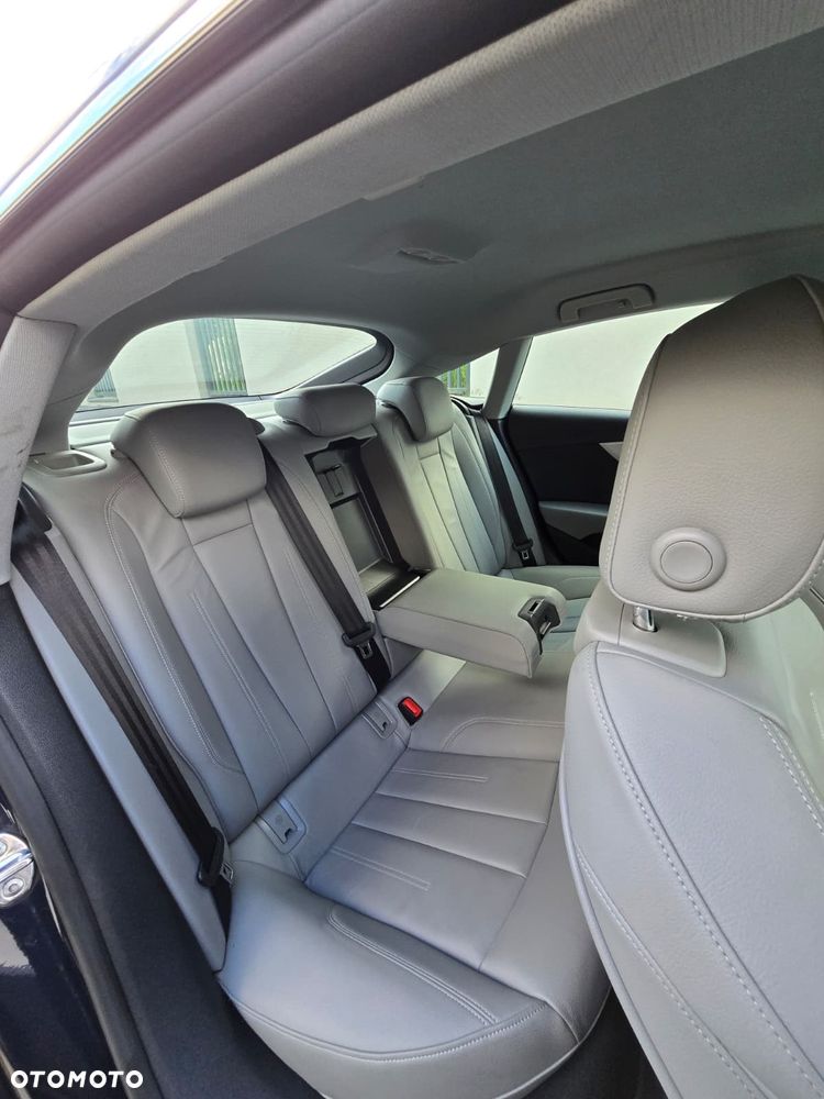 Audi A5 Coupe 2.0 TDI S tronic sport - 16