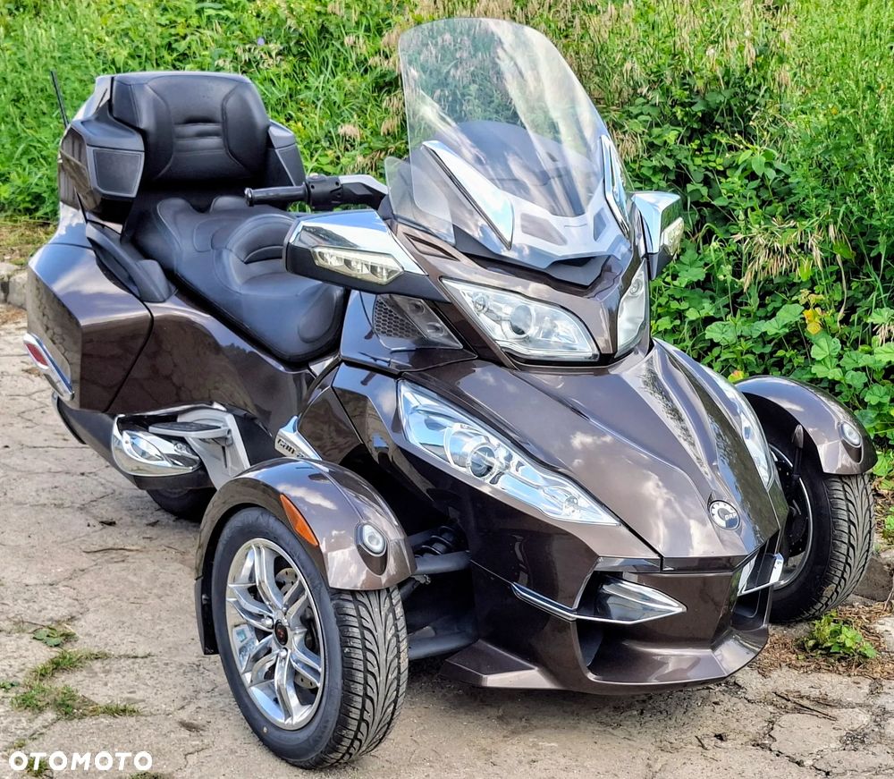 Can-Am Spyder - 8