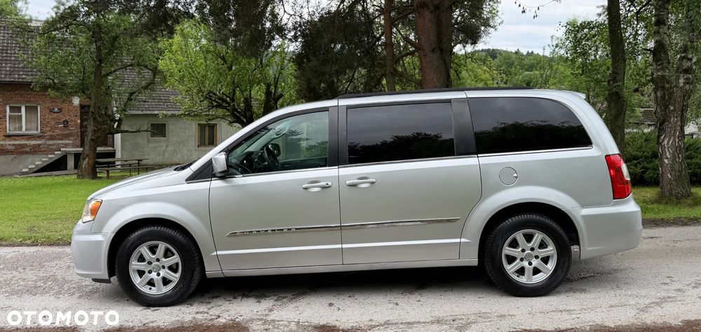 Chrysler Town & Country 3.6 Touring - 12