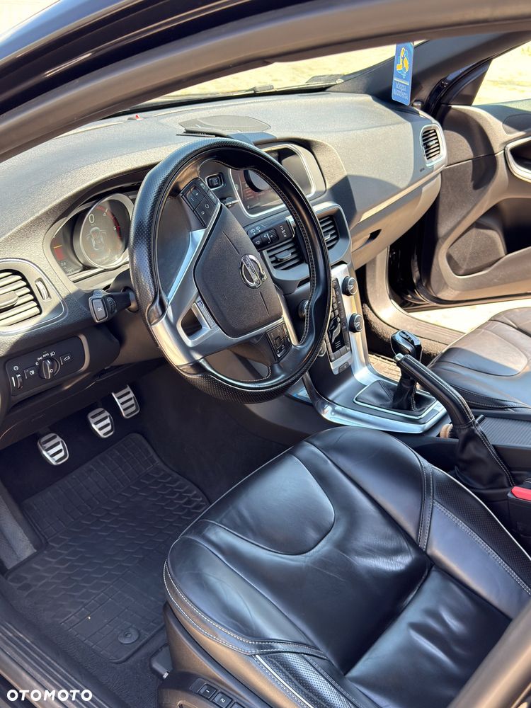 Volvo V40 D4 RDesign - 18