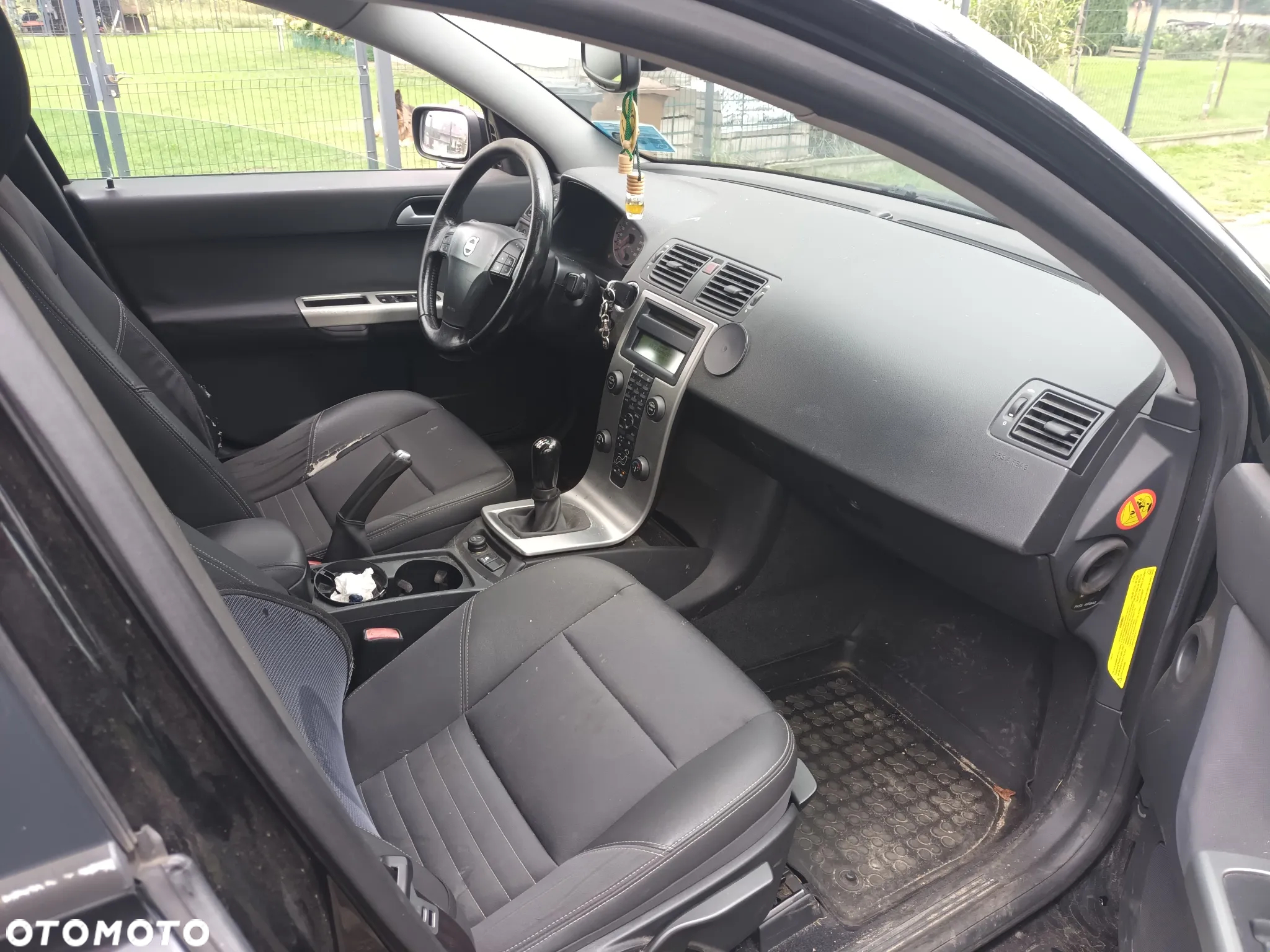 Volvo S40 1.8 - 10