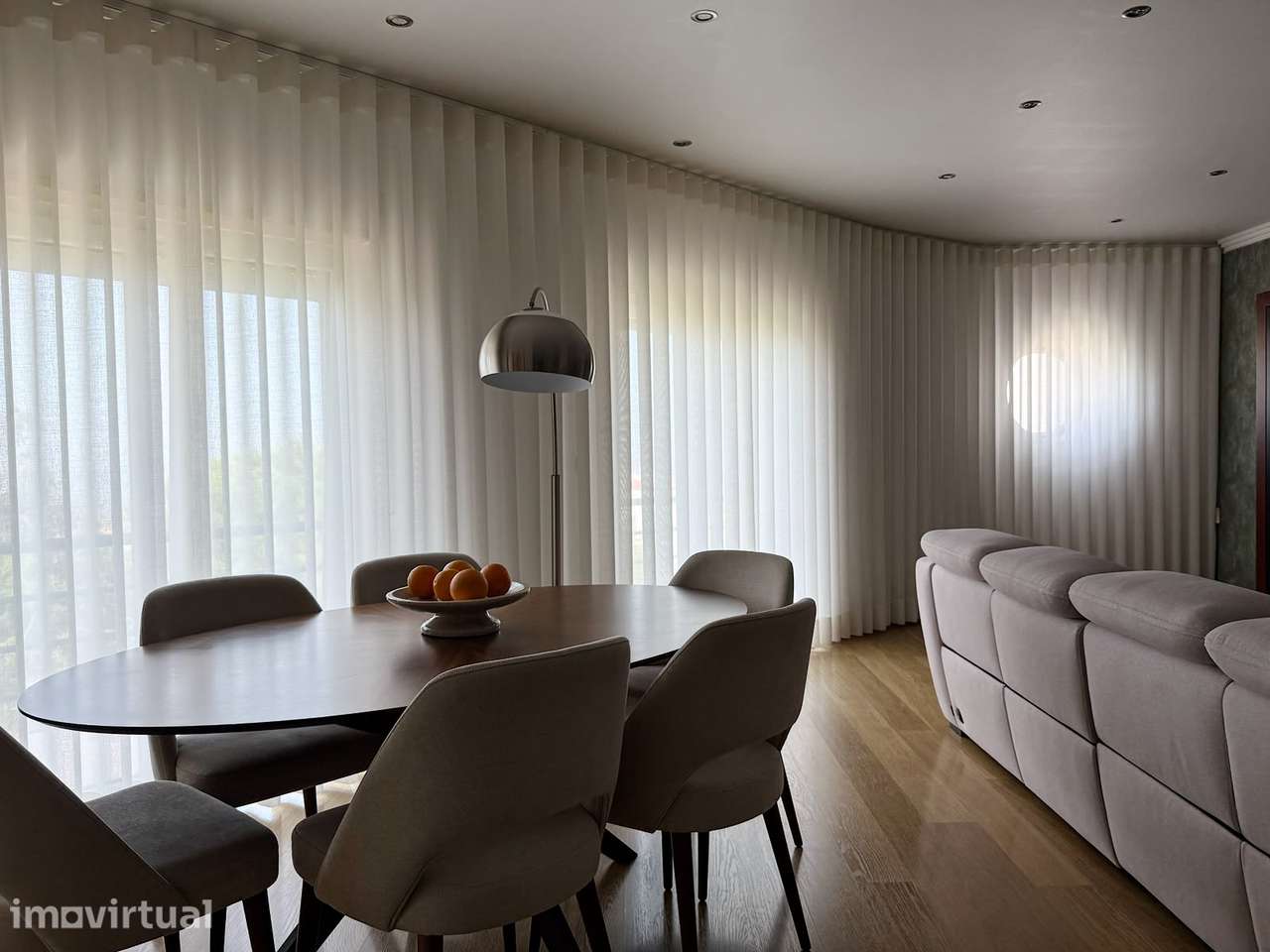 T3 Vista Mar, Piscina e Excelentes Áreas - Uma Casa com Conforto - Grande imagem: 3/19