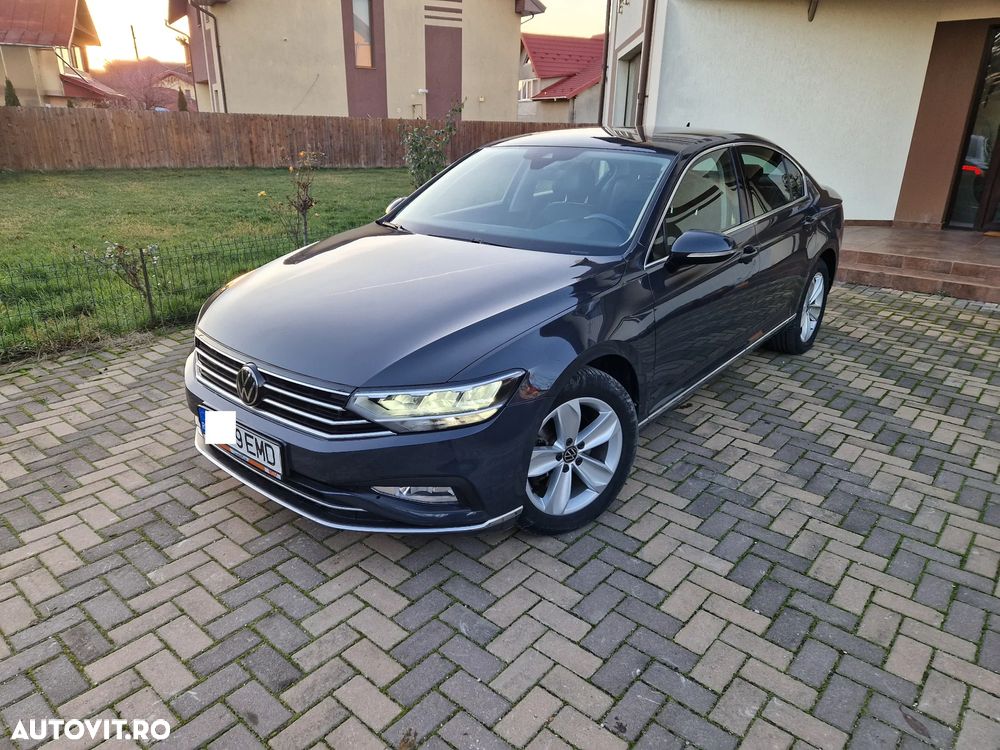 Volkswagen Passat 2.0 TDI DSG Highline - 12