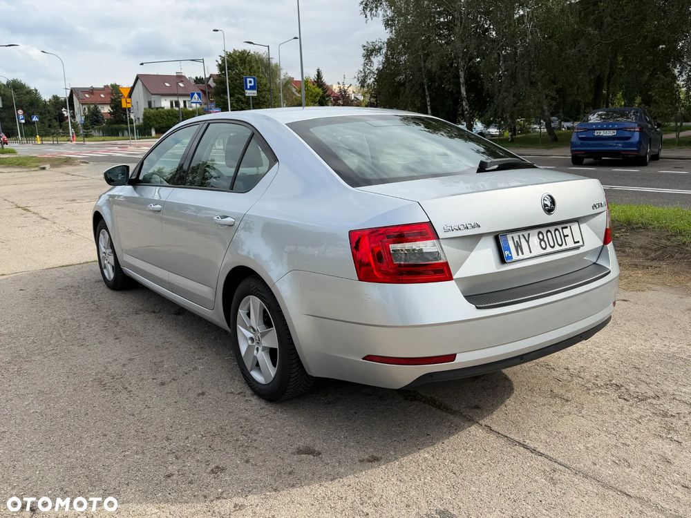 Skoda Octavia 1.6 TDI SCR Ambition - 5
