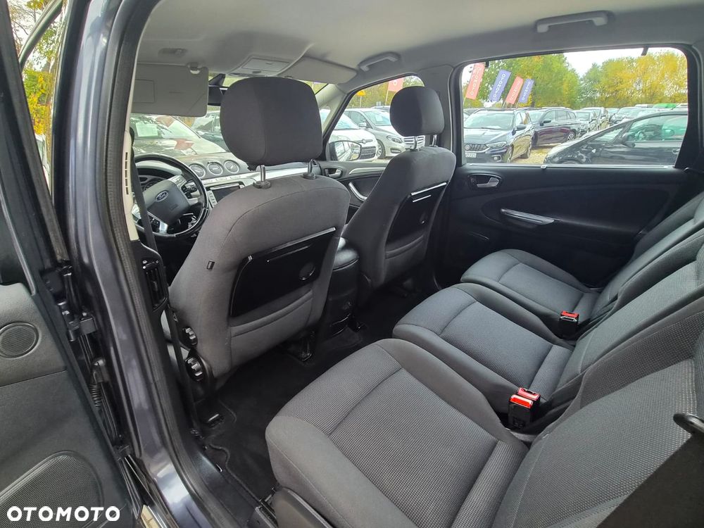 Ford S-Max 2.0 Titanium - 19
